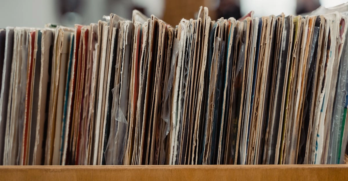 Винтажные игровые автоматы в атмосфере классического ресторана